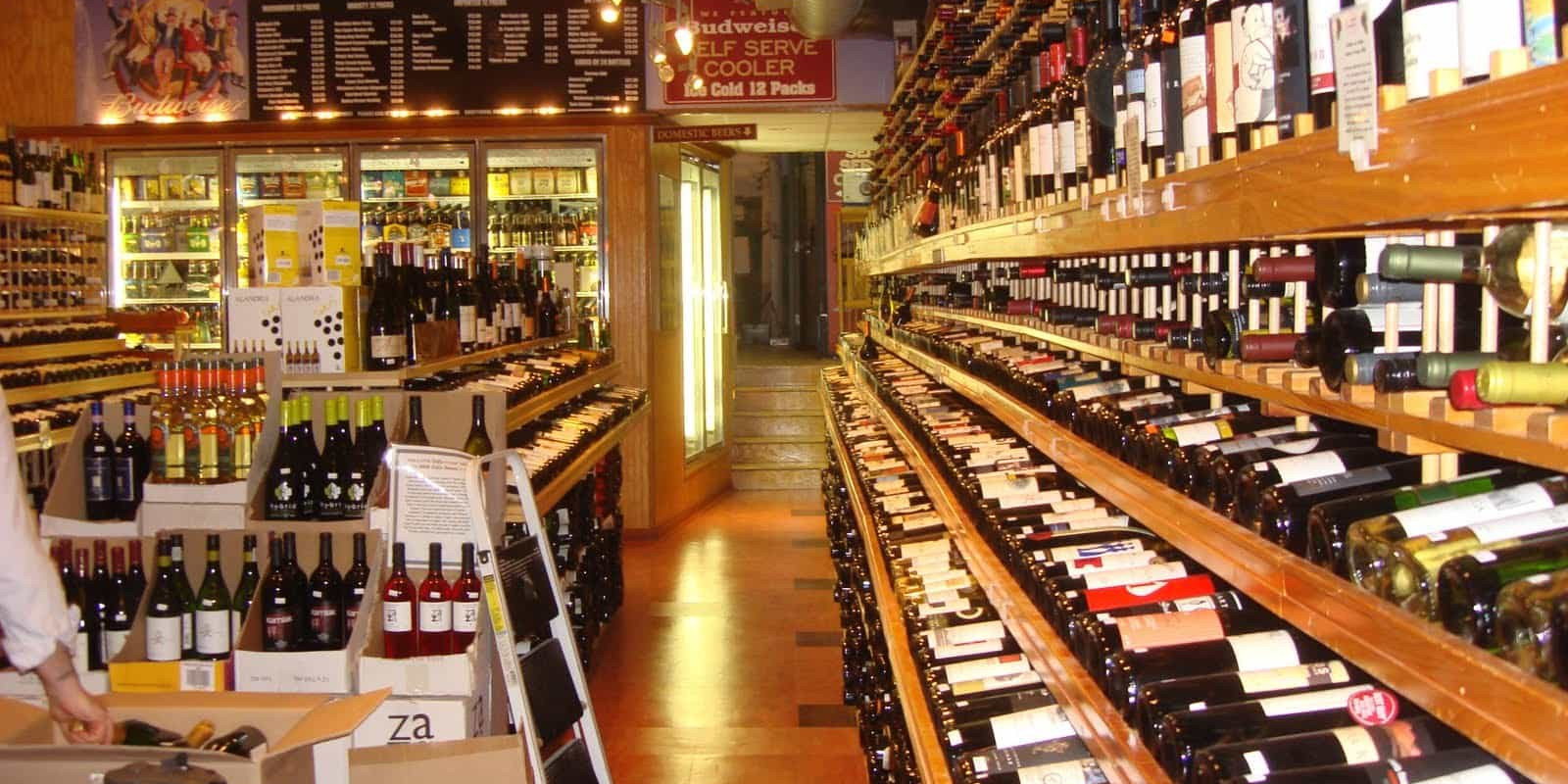 Kho rượu vang Finewines
