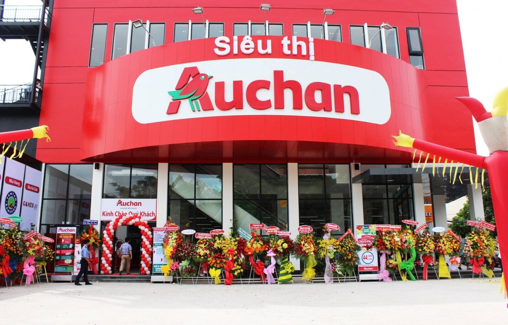 Siêu thị Auchan - Kha Vạn Cân