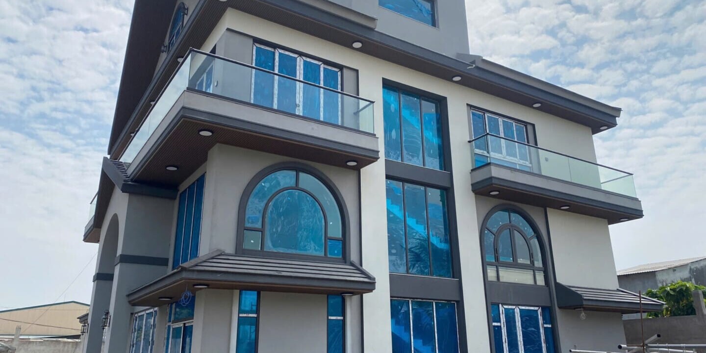 Villa Mrs.Quyên - Quận 8, TP.HCM